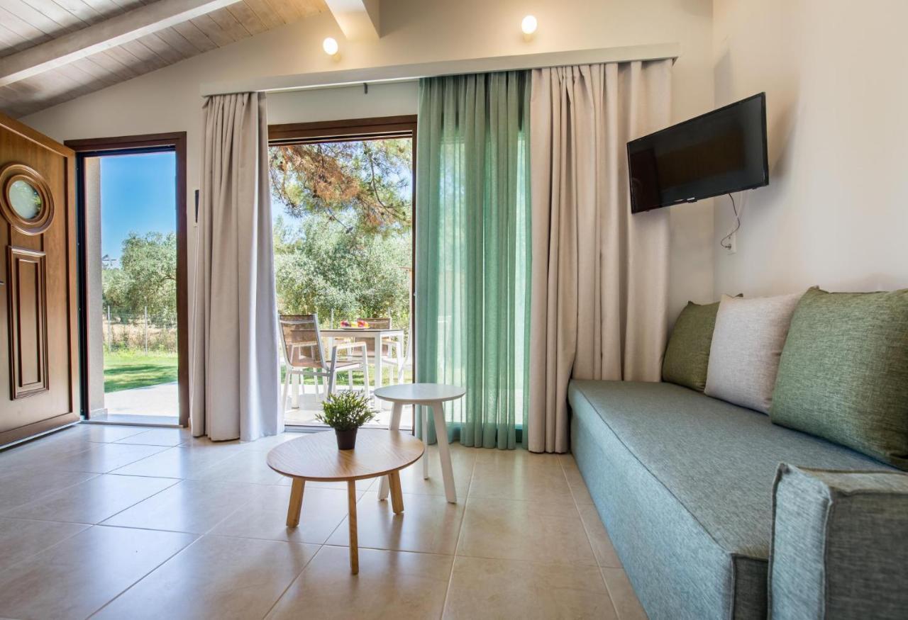 Oasis Deluxe פפקרי