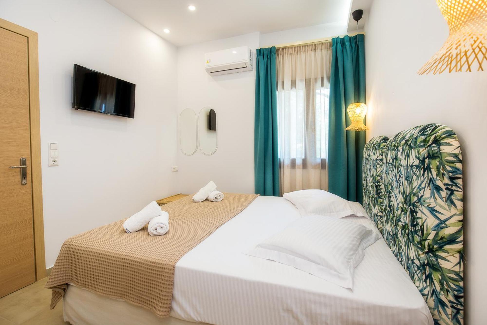 Oasis Deluxe פפקרי